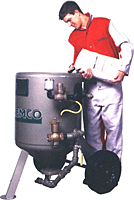 3.0 Cubic Foot Capacity Blast Pot System